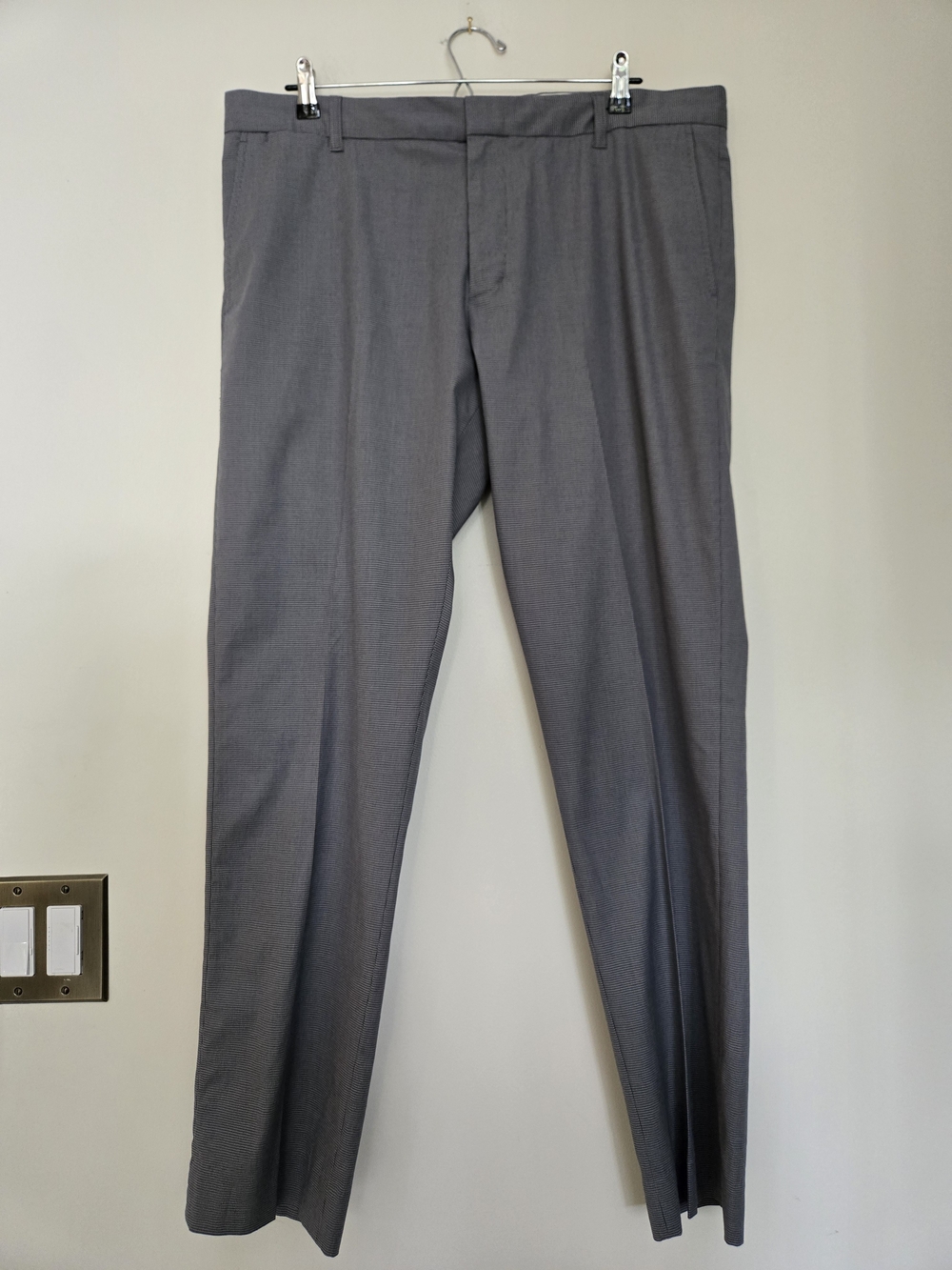 Vince Men's Gray Dress Pants - Slim Straight